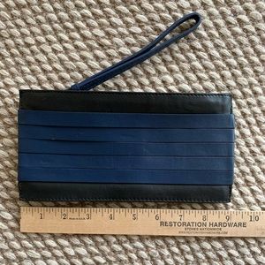 Black/Navy wristlet bag